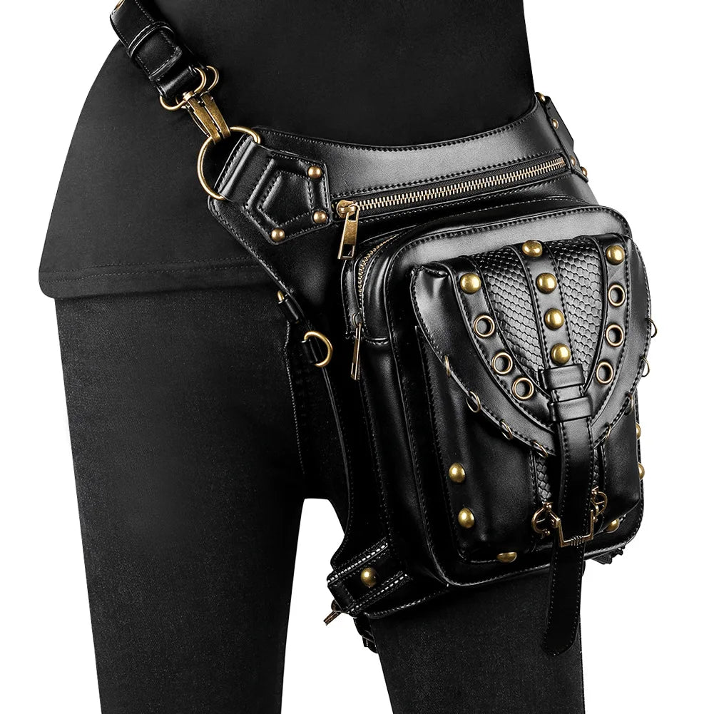 Belteveske i steampunk-stil med hodeskalle og kjededetaljer