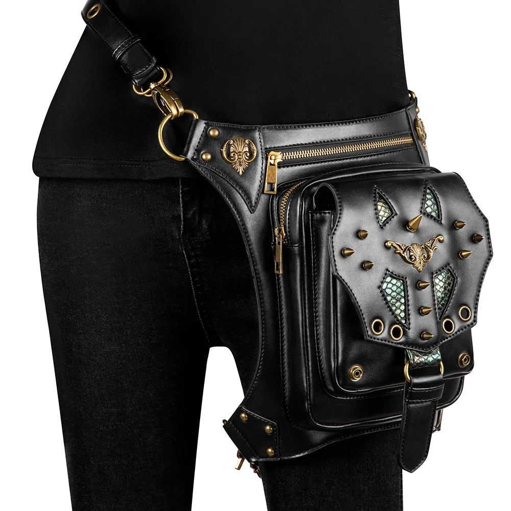 Belteveske i steampunk-stil med hodeskalle og kjededetaljer
