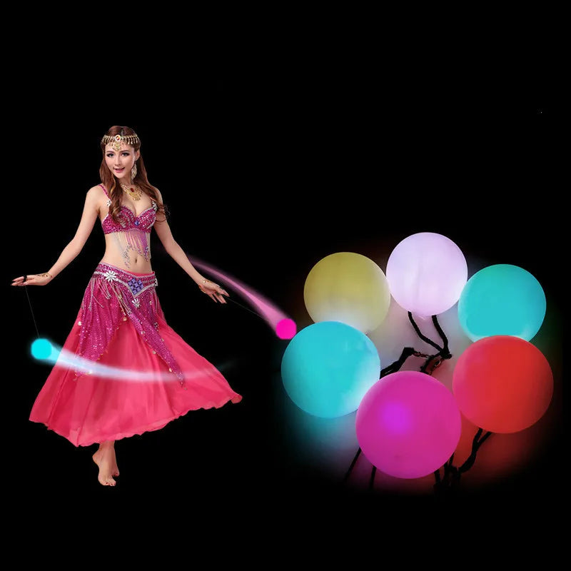 Ruoru 2 stykker = 1 par magedansballer RGB glød LED POI kastede baller til magedans håndrekvisitter sceneopptreden tilbehør