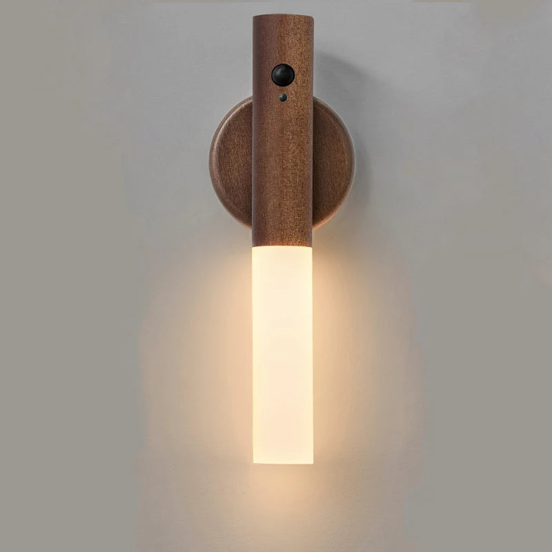 Oppladbar LED-sensorlampe med bevegelsessensor