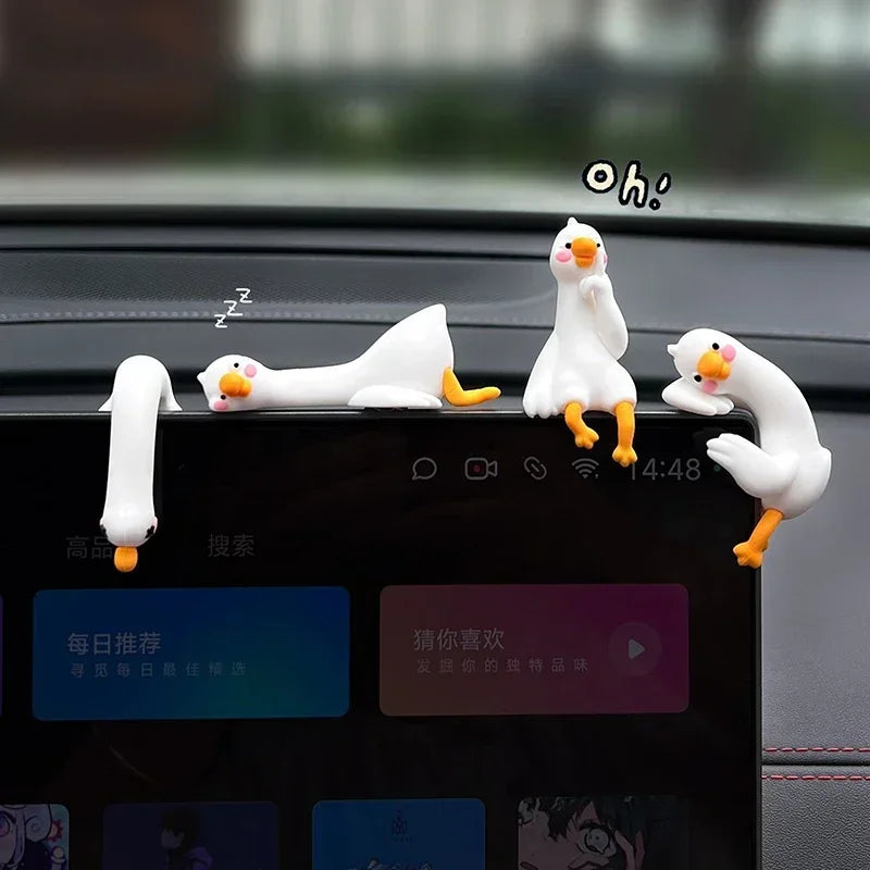 Resin Cartoon Animal Decor For Desk Car Dashboard TV Monitor Gift Idea Cute 3D Duck Figurine Mini Resin Duck Ornament Playful