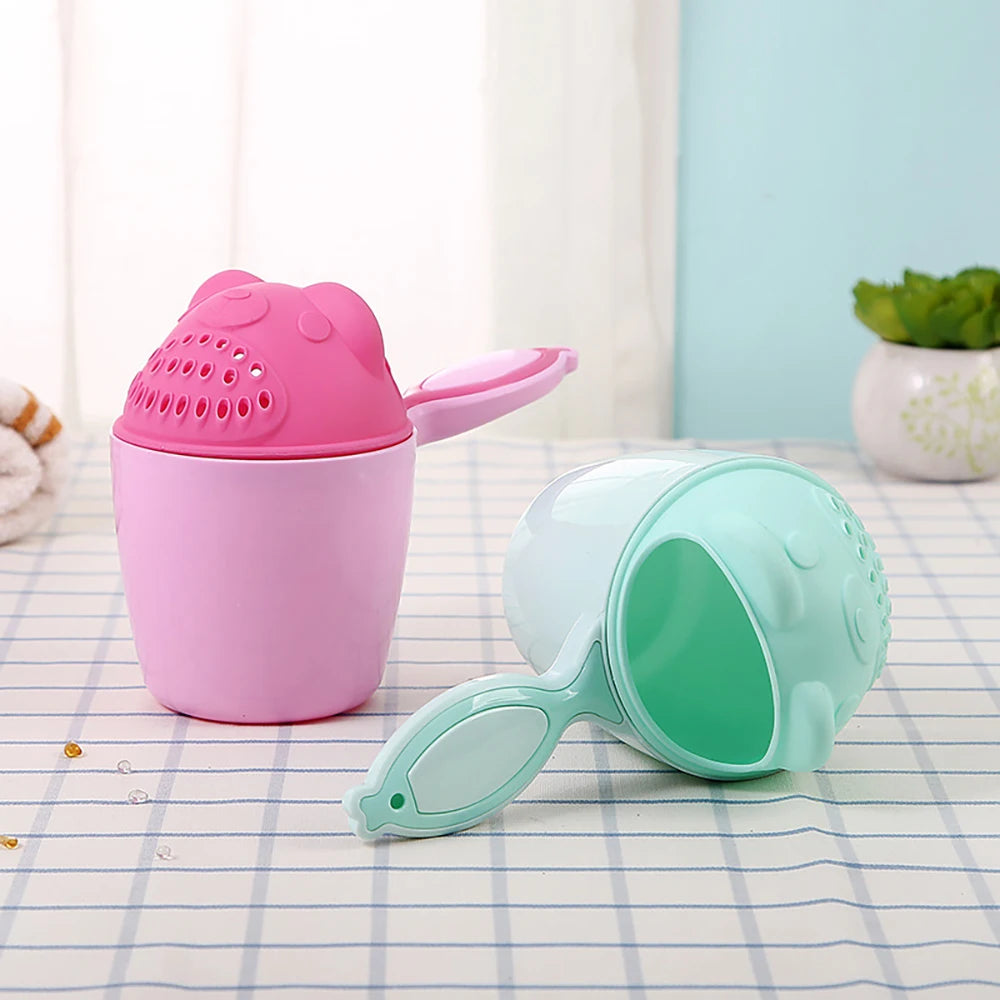 Søte tegneserie-badehetter for babyer, sjampokopp for småbarn, badekar for barn, babyshower-skjeer, hårvaskekopp for barn, badeverktøy for barn