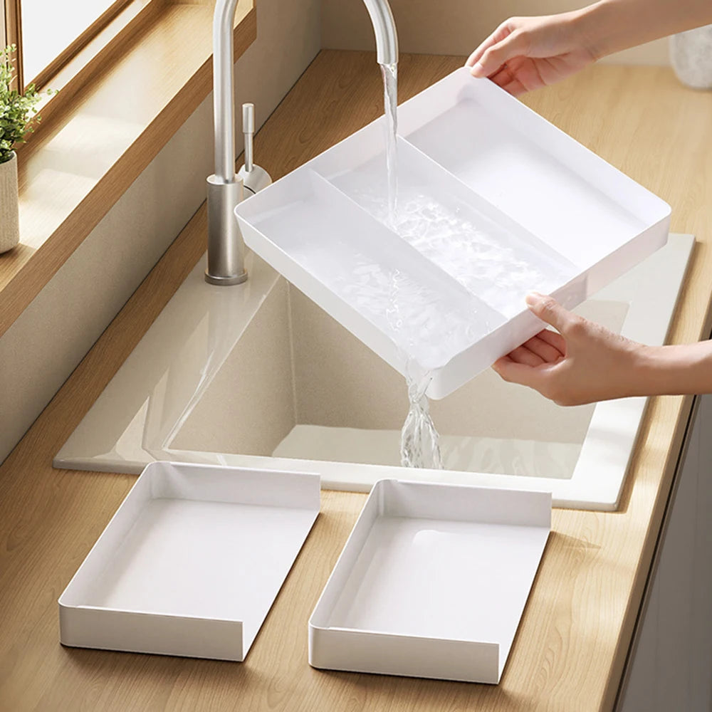 Justerbar bestikkorganisator i PC-plast