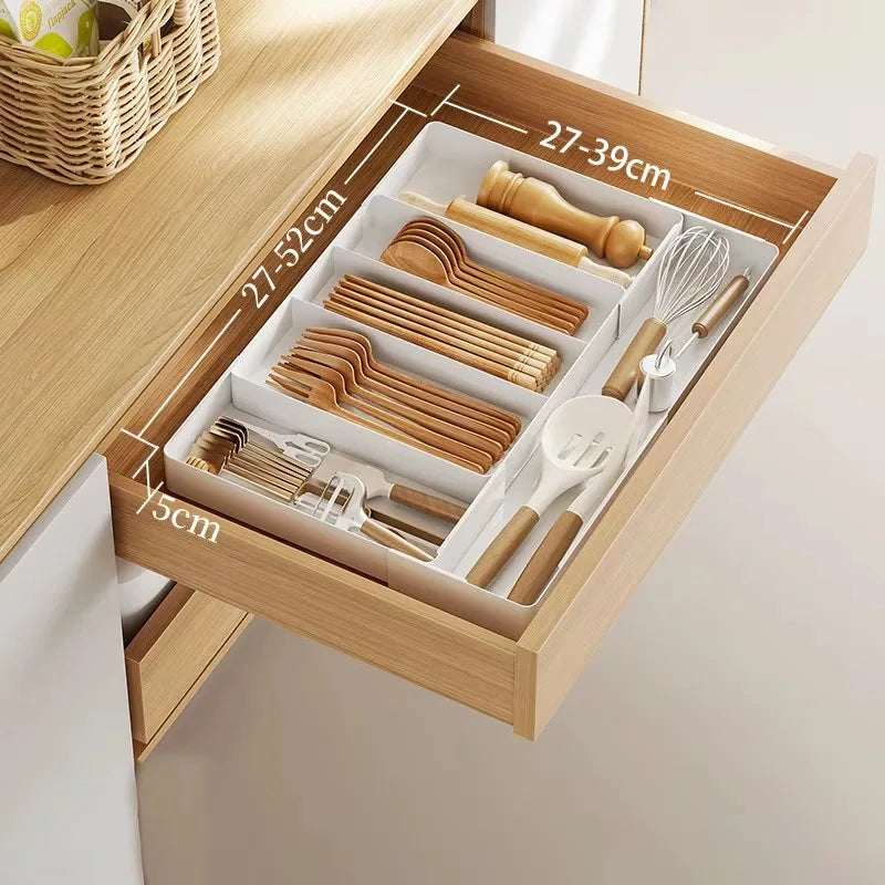 Justerbar bestikkorganisator i PC-plast
