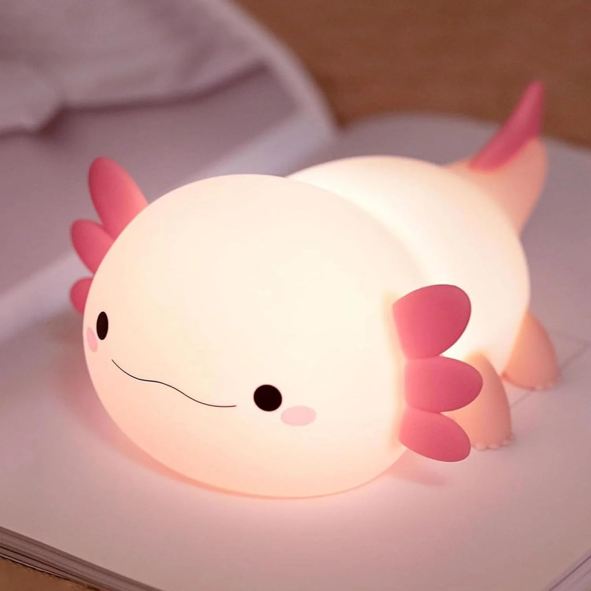 Nattlampe for barn, søt lilla axolotl-lampe, LED klembar nattlampe til barnerom, myk silikon nattbordslampe med dyremotiv
